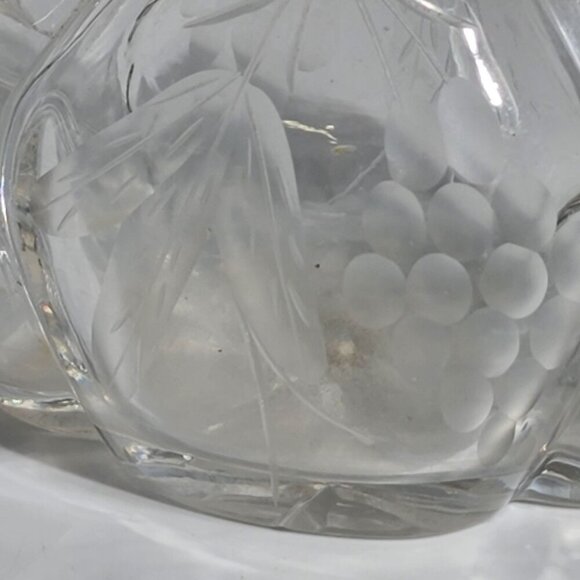 Cruet Clear Glass Etched Grape Leaf Pattern Oil Or Vinegar Decanter Carafe VTG - Picture 8 of 12